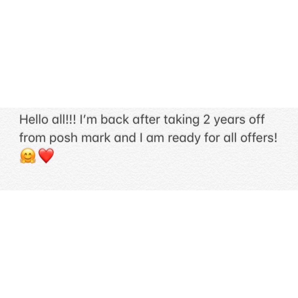 Back on poshmark!